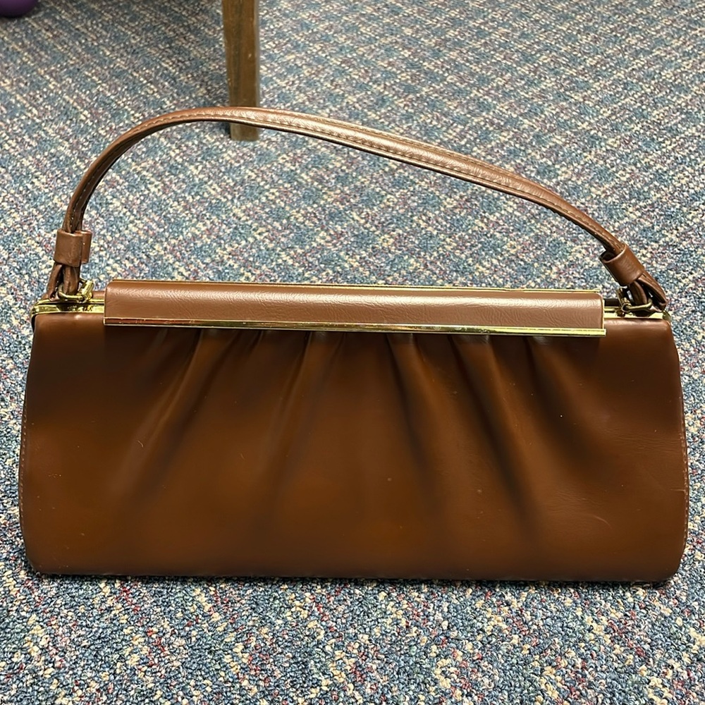 Preloved Bell brown clutch